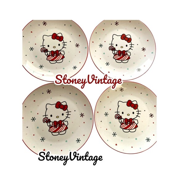HELLO KITTY Christmas 2023 Set of 4 Candy Cane Dress Dinner Plates - Picture 2 of 6